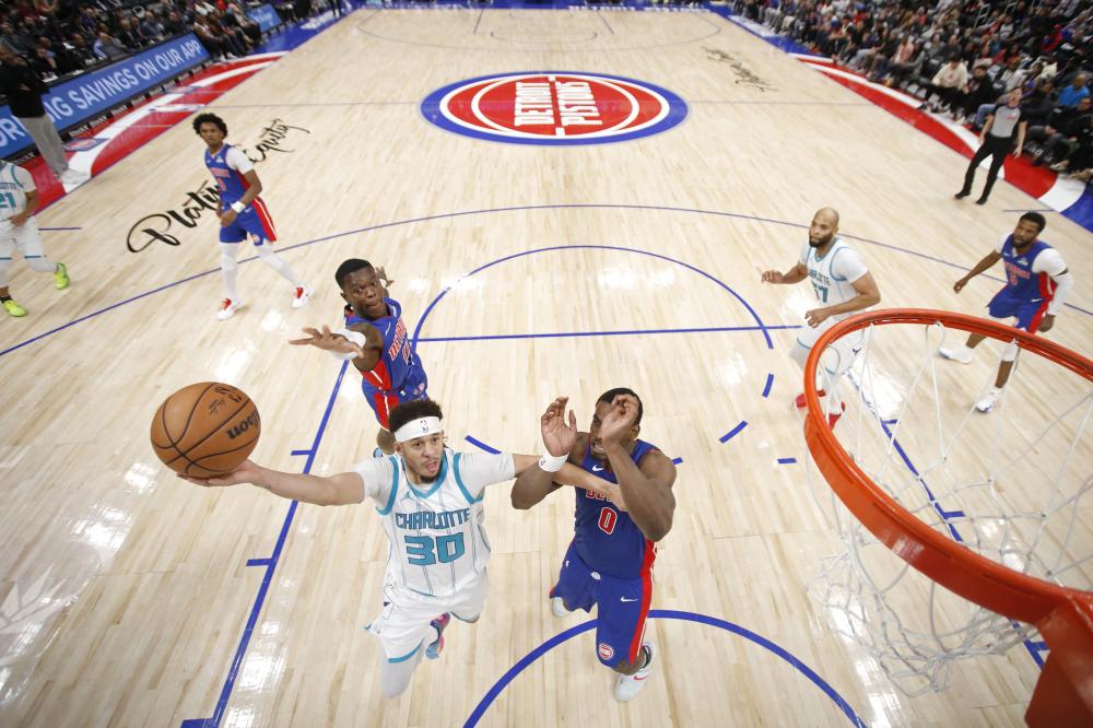 法拉利更偏 法拉利更偏