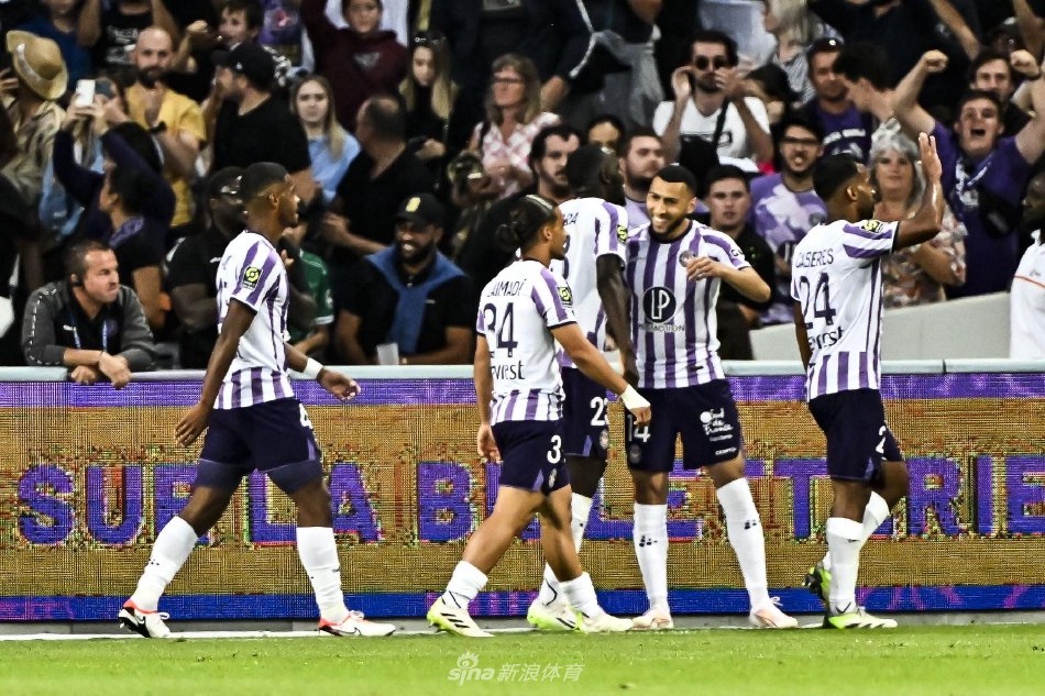 与解围次数 与解围次数